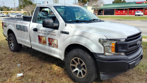 I-10 Auto Glass and Headlight Restoration